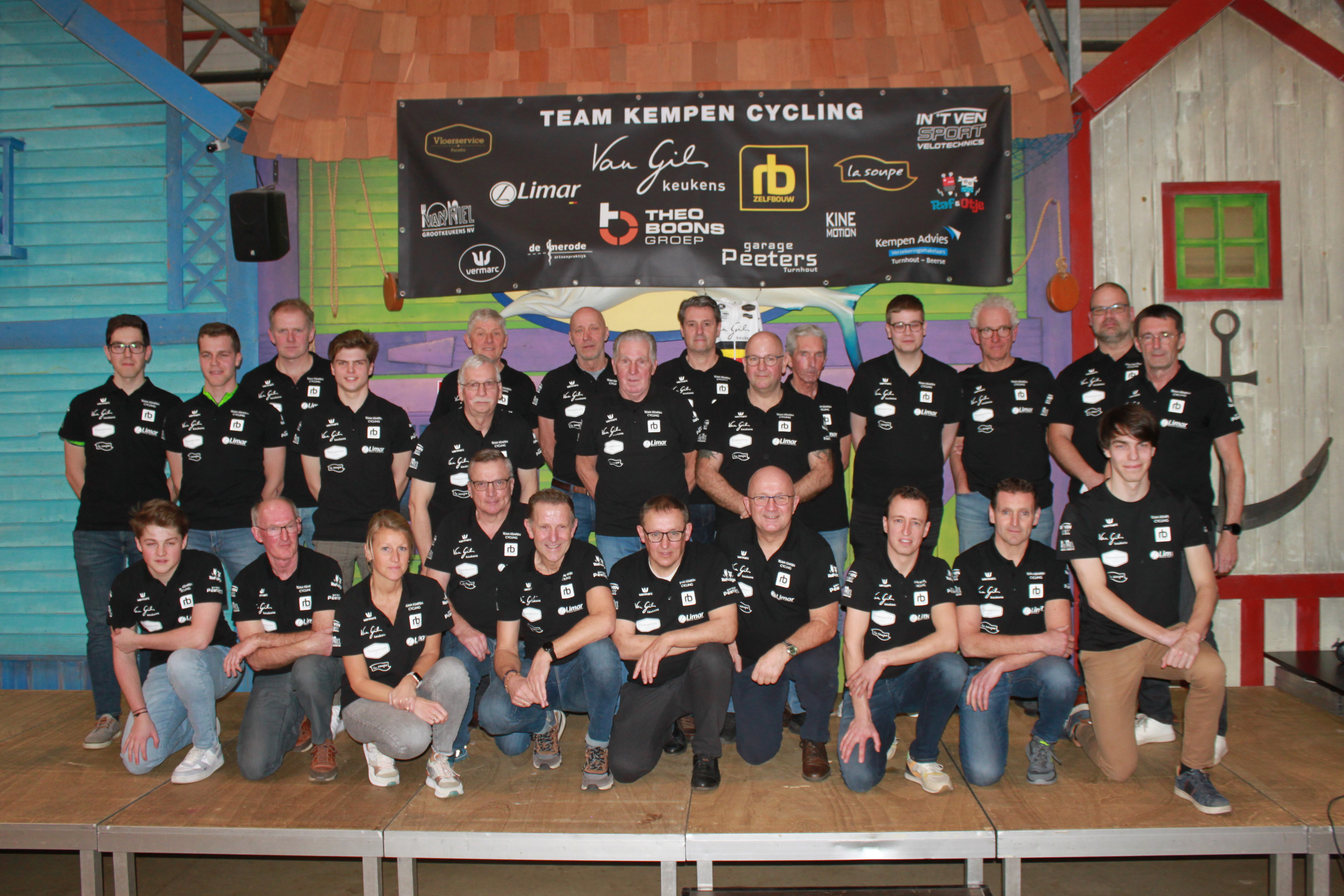 Onze medewerkers - Groepsfoto